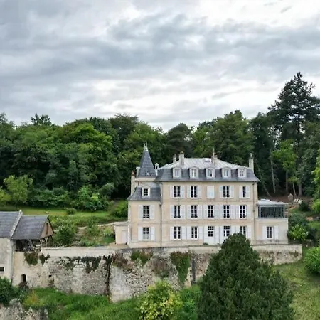 Chateau De La Follie Le Berne Holiday home